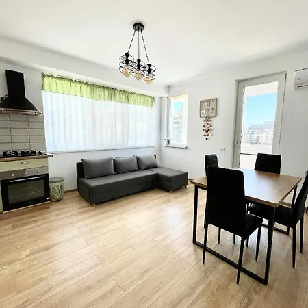 Bnb2 New Apartament Near Sea アパート *