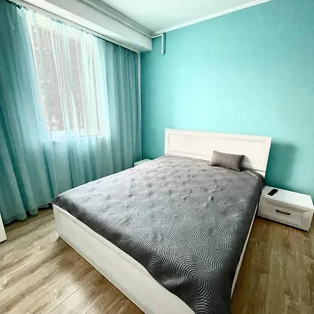 Daire Bnb2 New Apartament Near Sea Navodari