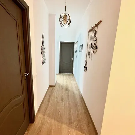 Bnb2 New Apartament Near Sea Daire